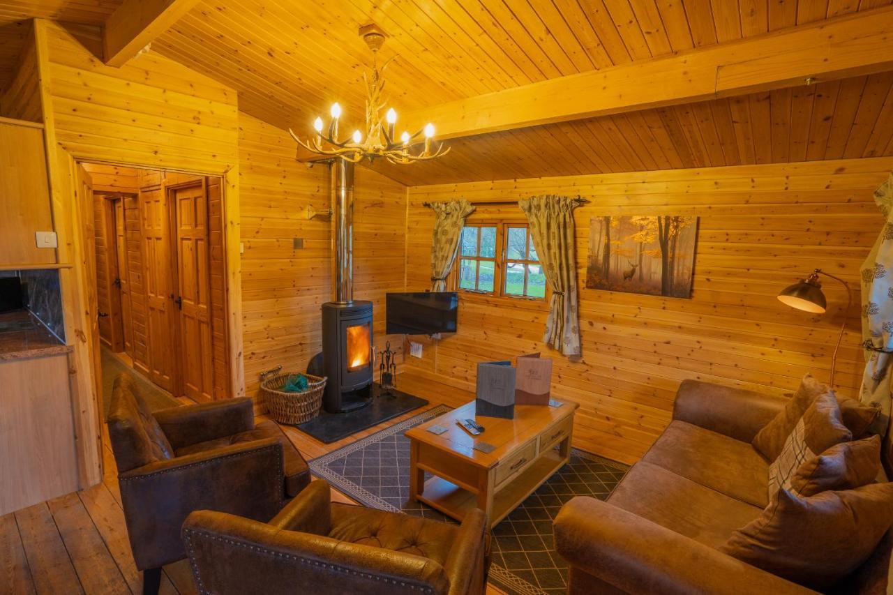 Wall Eden Farm - Luxury Log Cabins And Glamping 海布里奇 外观 照片