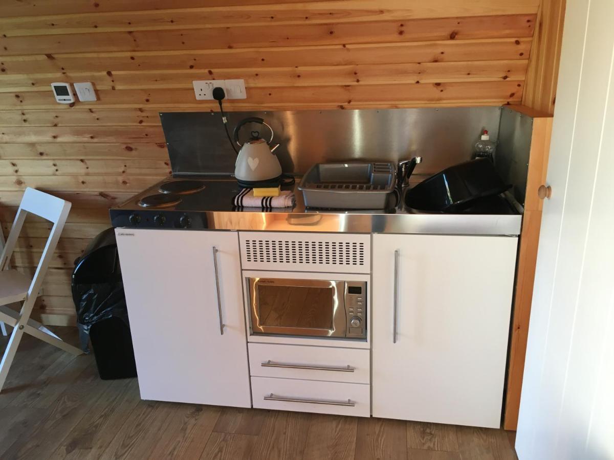 Wall Eden Farm - Luxury Log Cabins And Glamping 海布里奇 外观 照片